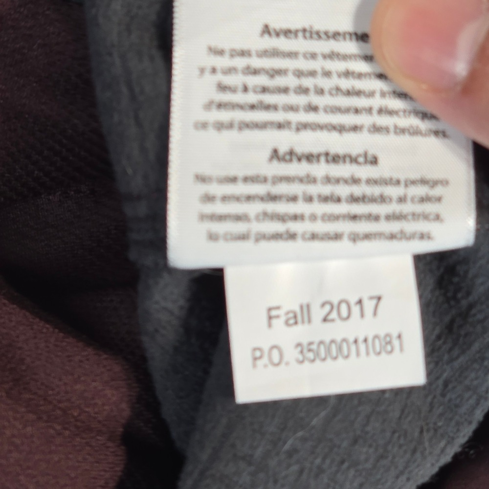 Carhartt Womens Softshell Vest Burgundy Full Zip Fleece Lined 102254 Medium 8/10 - Picture 5 of 15
